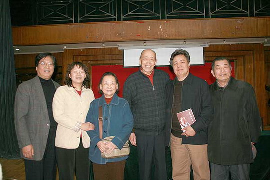 著名表演艺术家朱旭走进我院名人讲堂