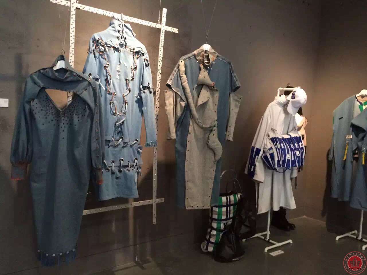 清华毕业展