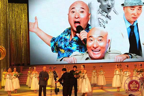 北京演艺专修学院学子出演北京电视台文娱十年影响力盛典