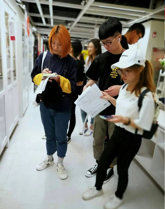 北京演艺专修学院艺术设计系师生赴企业参观学习