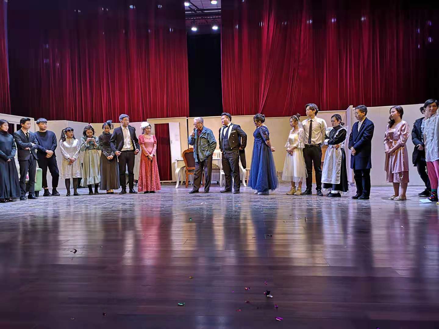 表演系2016级4班举行独幕剧汇报演出