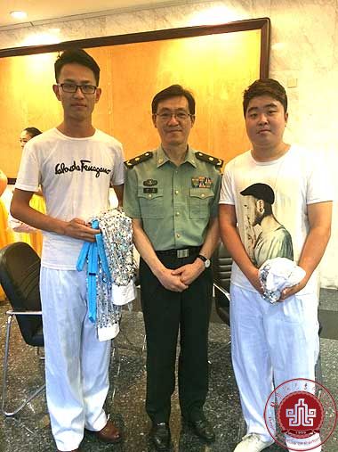 音乐系2014级新生参加由中央电视台音乐频道国庆特别节目录