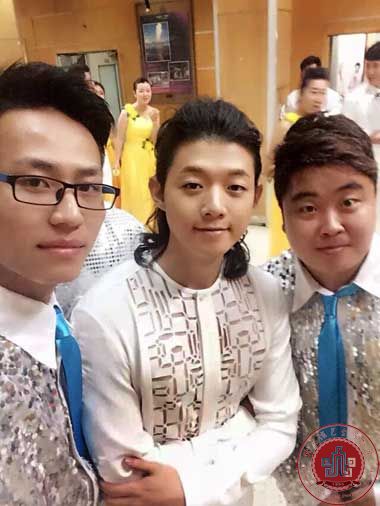 音乐系2014级新生参加由中央电视台音乐频道国庆特别节目录