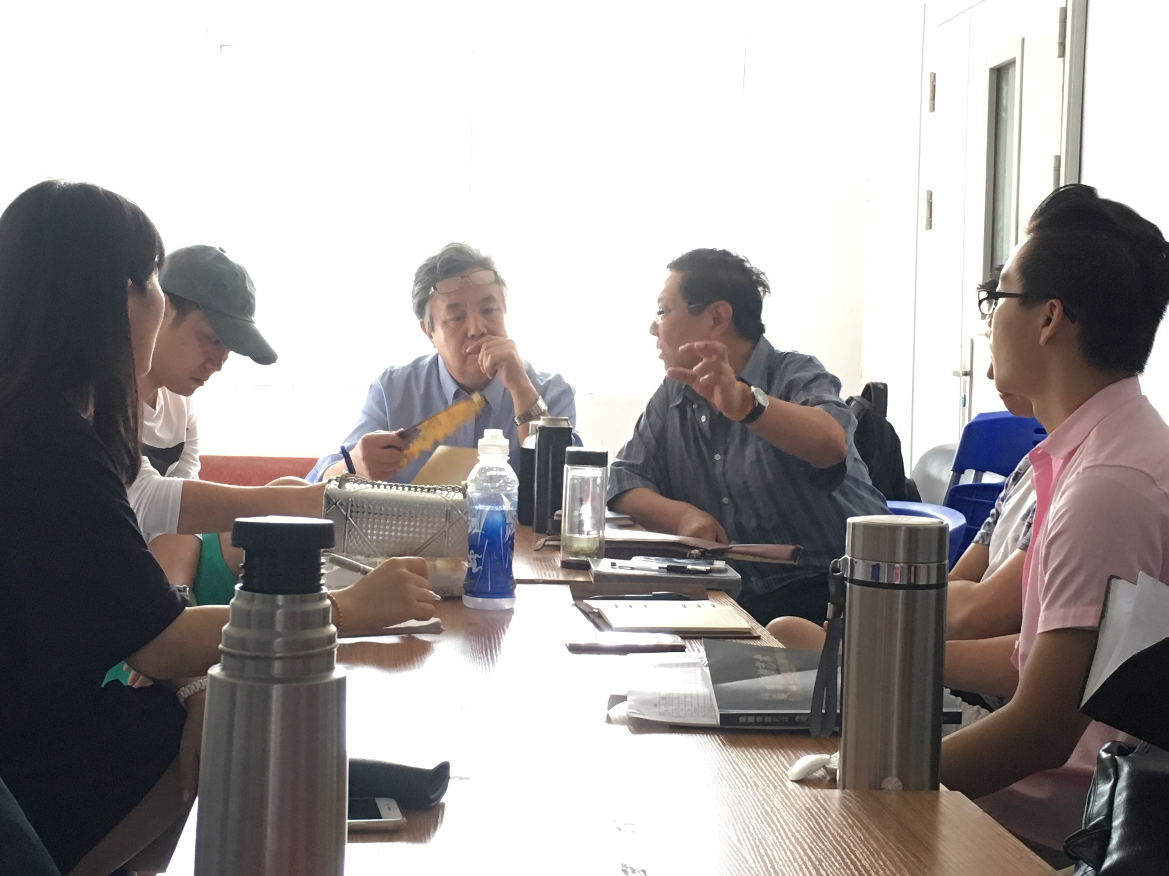 表演系召开15、16级教师研讨会