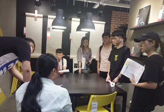 北京演艺专修学院艺术设计系师生赴企业参观学习