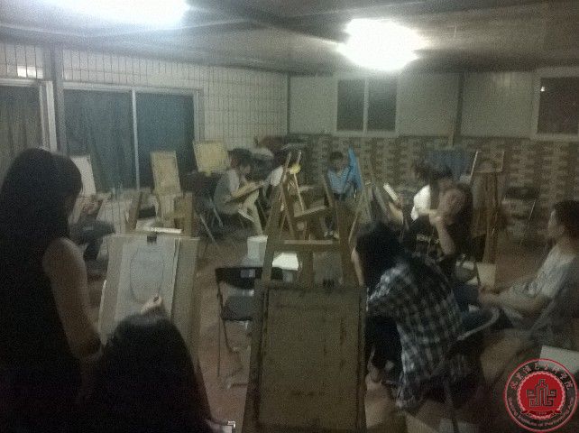 走进画室 自主学习
