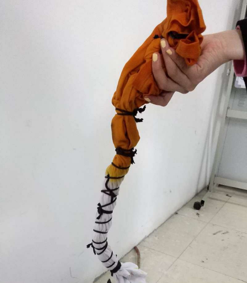 艺术设计系服装班课堂教学-扎染篇