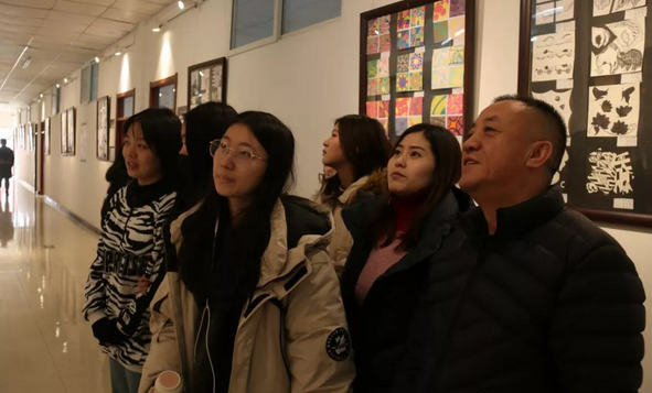艺术设计系2018级举行期末设计展