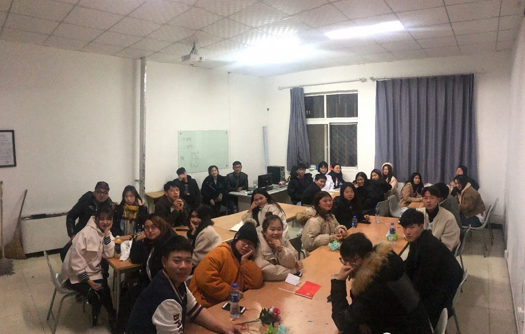 艺术设计系召开学生会学期工作总结大会