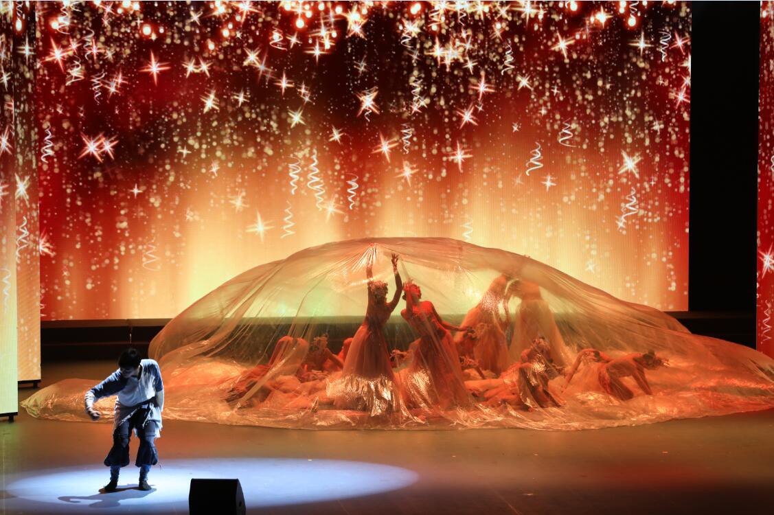 我院隆重举行2018届毕业典礼暨第九届才艺大赛颁奖典礼 我院隆重举行2018届毕业典礼暨第九届才艺大赛颁奖典礼