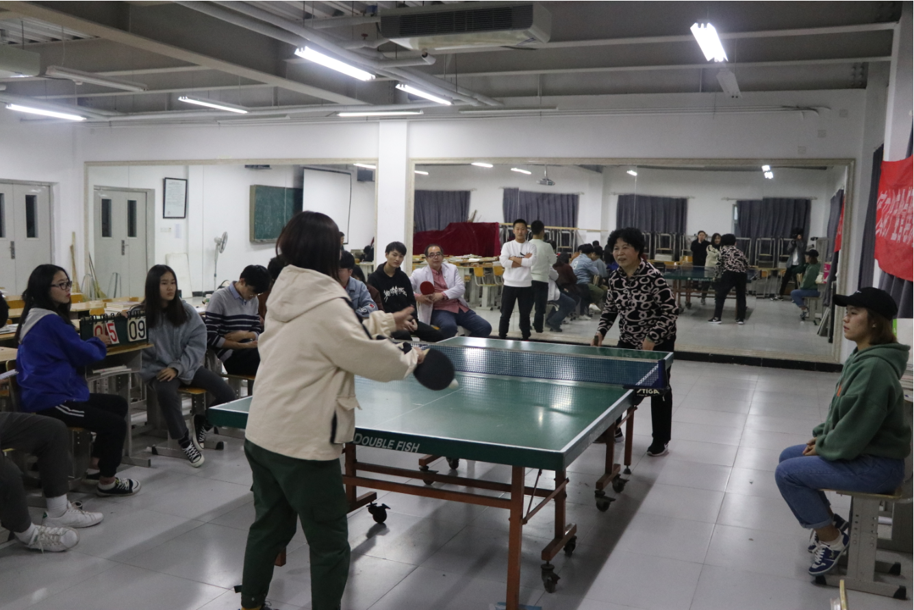 文化产业管理系成功举办师生乒乓球友谊赛 文化产业管理系成功举办师生乒乓球友谊赛