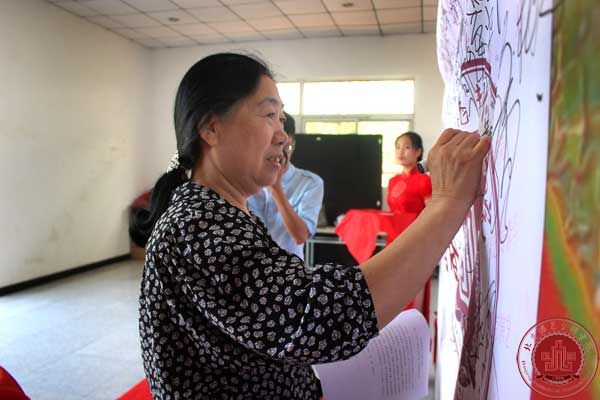 北京演艺专修学院举行2014届毕业典礼