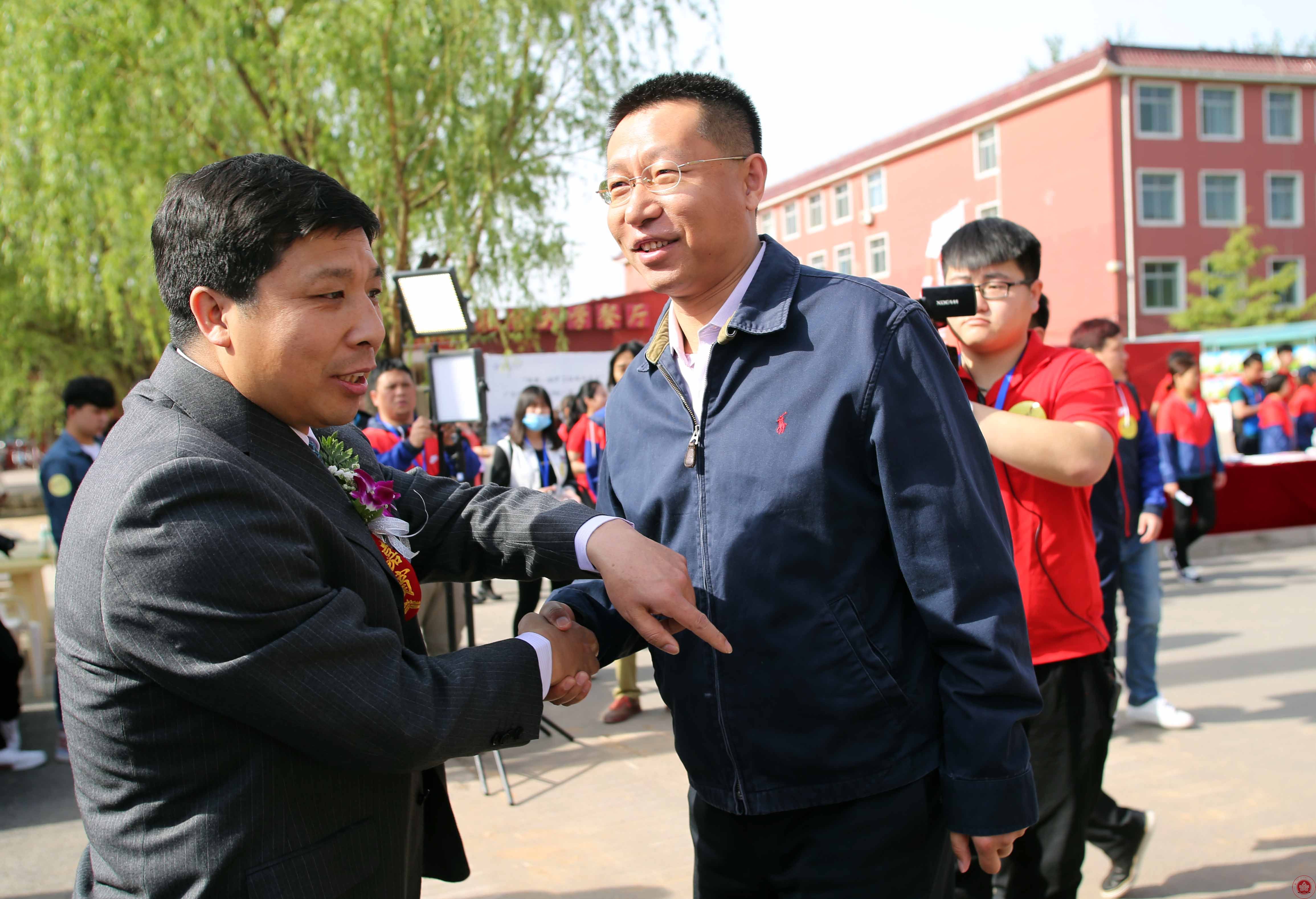 北京演艺专修学院十年华诞嘉宾云集