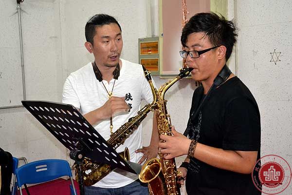 我院2013级新生正式开课