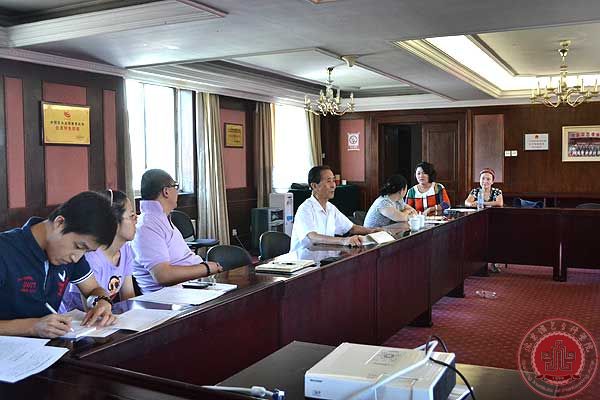 学院党支部召开支部委员扩大会议和全体党员大会