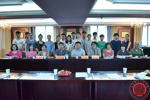 北国才子佳人，演艺羽世而立