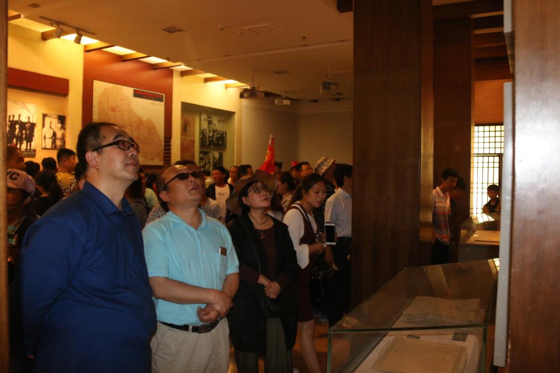 学院党总支组织党员干部到西柏坡参观学习 学院党总支组织党员干部到西柏坡参观学习