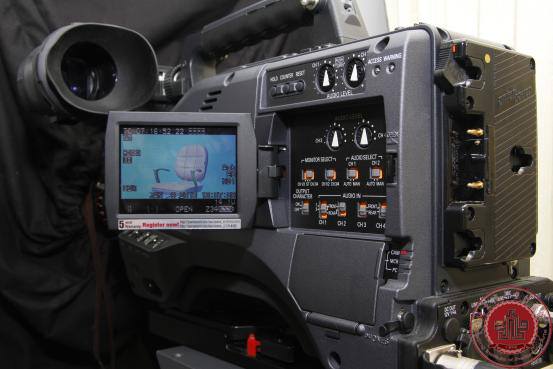 影视编导与制作系福音:导播车将全面实施教学模式啦! 影视编导与制作系福音:导播车将全面实施教学模式啦!