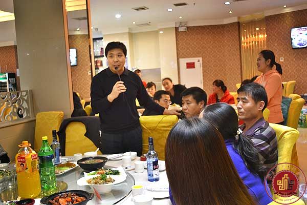 秋高气爽赏山城美景 “紫塞明珠”留北演深情