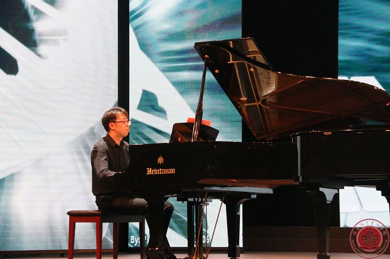 廖先冀老师、孙健老师双钢琴音乐会圆满成功 廖先冀老师、孙健老师双钢琴音乐会圆满成功