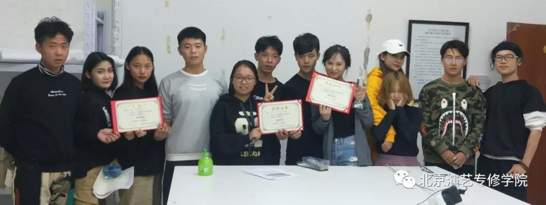 我院艺术设计系第一届辩论赛顺利举行 我院艺术设计系第一届辩论赛顺利举行