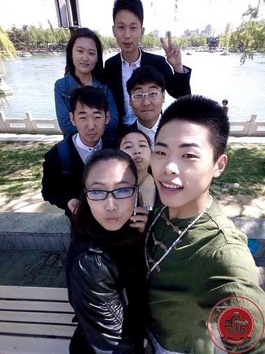 “丰碑颂”清明陶然朗诵诗会举办成功