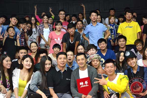 华表奖、金鸡奖双料影帝富大龙来我院讲座