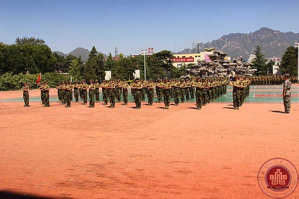 2014级新生军训圆满结束