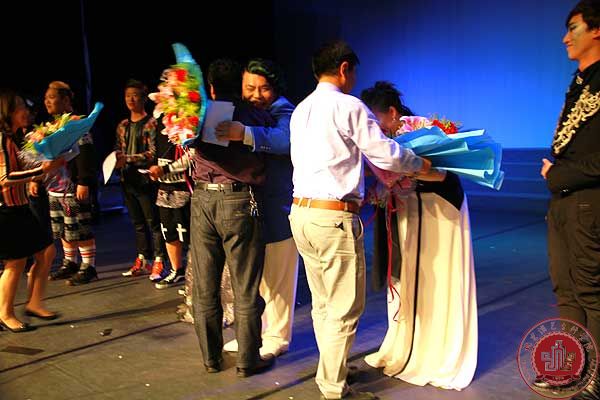 中韩青年艺术交流晚会完美落幕 中韩青年艺术交流晚会完美落幕