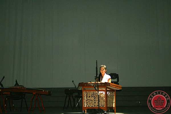 器乐与音乐制作系教学成果汇报演出举行