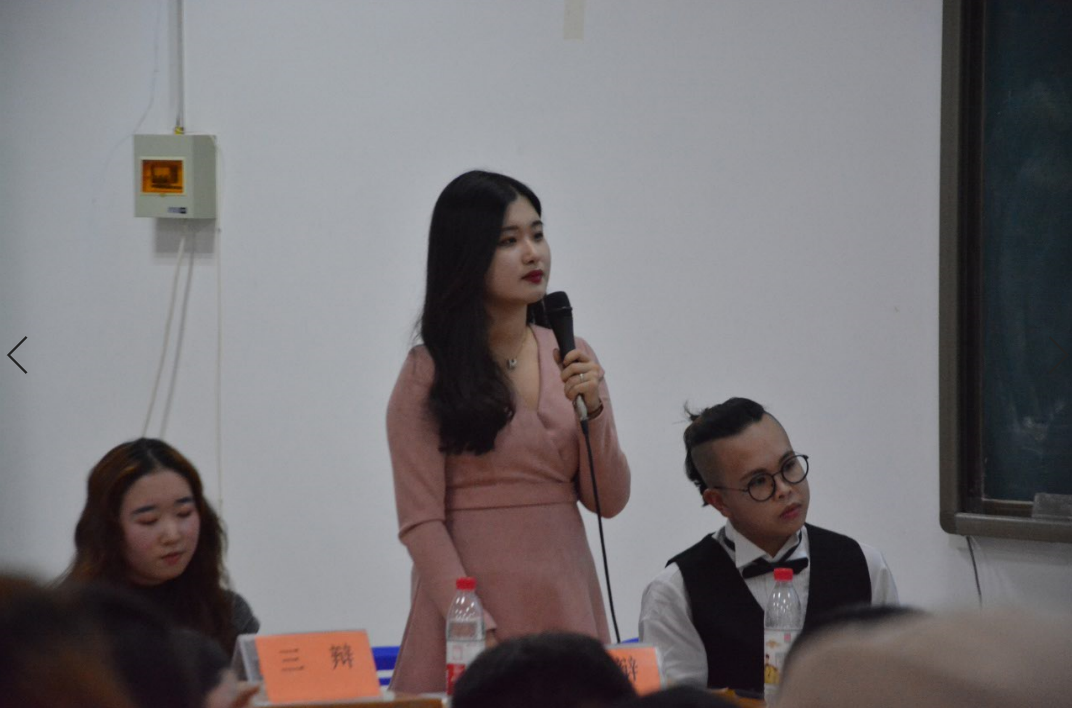 我院播音主持系“18级辩论赛初赛”成功举办 我院播音主持系“18级辩论赛初赛”成功举办