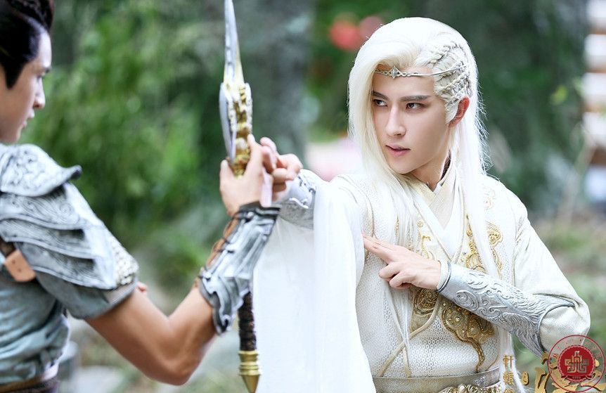 于朦胧与“孪生兄弟”张云龙登陆东方卫视 于朦胧与“孪生兄弟”张云龙登陆东方卫视