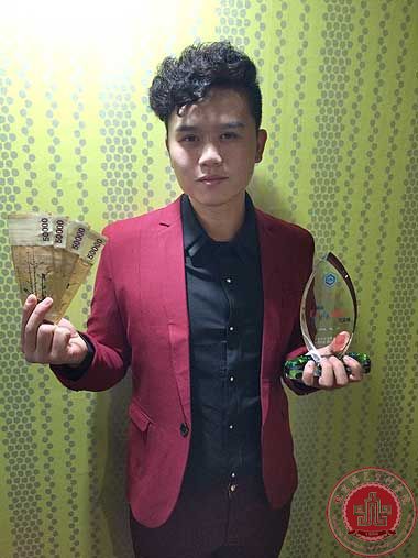 我院学生参加“Flower song”音乐节载誉而归 我院学生参加“Flower song”音乐节载誉而归