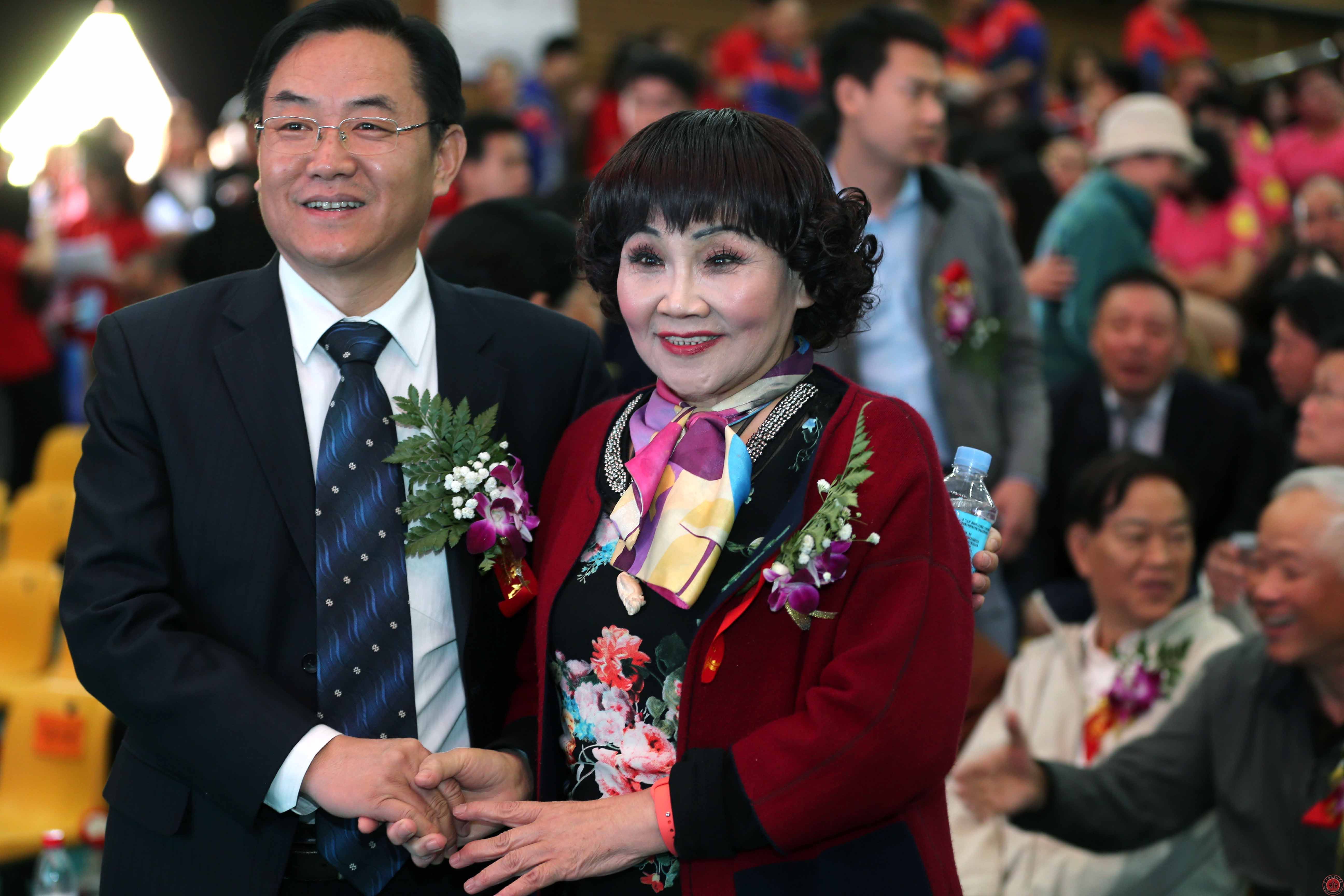 北京演艺专修学院十年华诞嘉宾云集