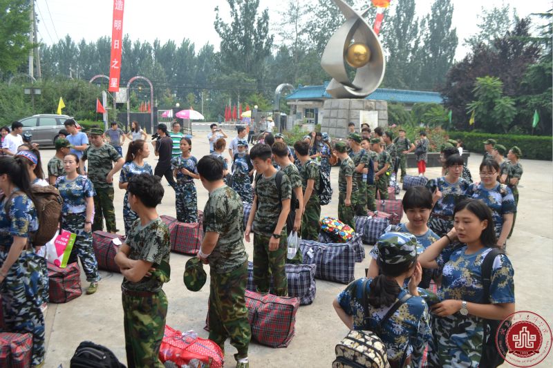 北京演艺专修学院喜迎八方学子 北京演艺专修学院喜迎八方学子