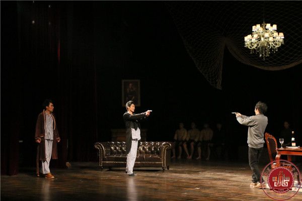 话剧《物理学家》在北演小剧场隆重上演