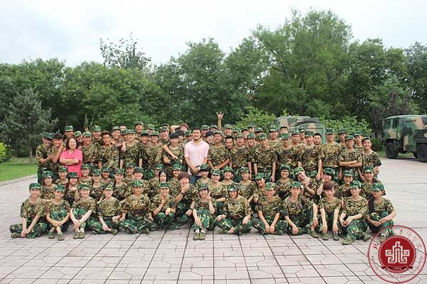 我院2013级新生军训拉开帷幕