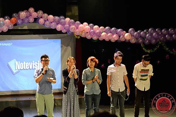 影视编导系与美术系携手欢庆中秋