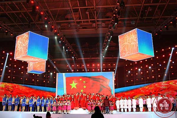 北演合唱团圆满完成央视“雷锋,我们的榜样”专题片节目 北演合唱团圆满完成央视“雷锋,我们的榜样”专题片节目