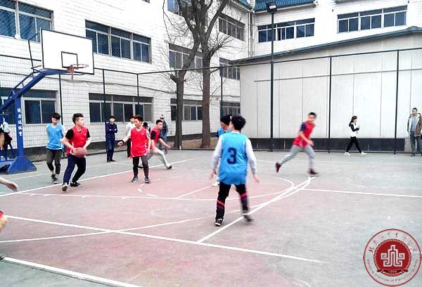 我院第十四届篮球联赛圆满落下帷幕