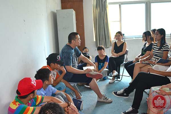 我院2013级新生正式开课