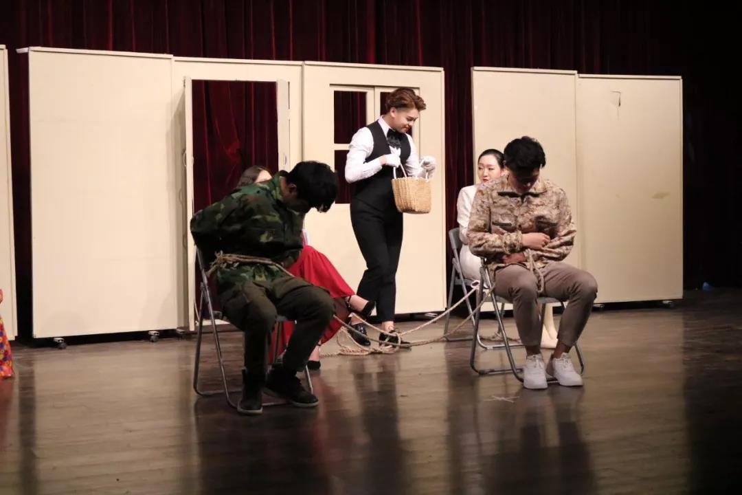 北京演艺专修学院第十届才艺大赛小品大赛 北京演艺专修学院第十届才艺大赛小品大赛