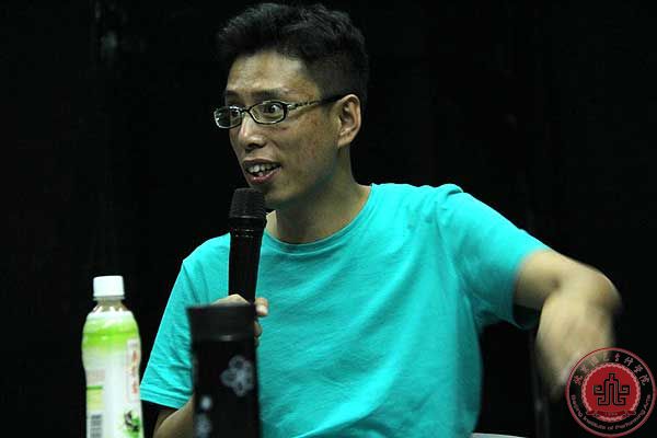 播音主持系“星期五系列讲座”第三讲开讲了！