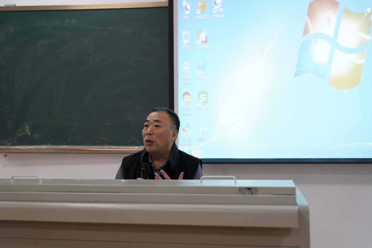 “一位导播的基本素养”编导系邀请张晓海老师举办讲座 “一位导播的基本素养”编导系邀请张晓海老师举办讲座