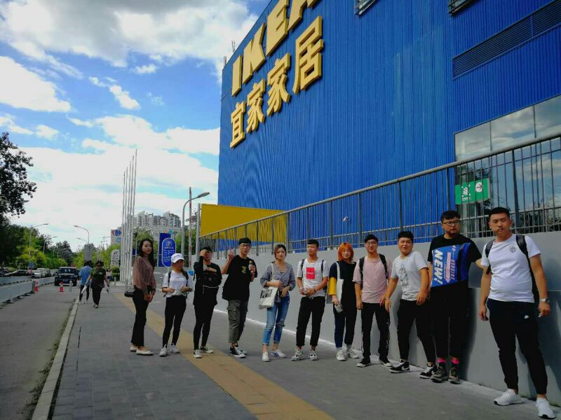 北京演艺专修学院艺术设计系师生赴企业参观学习 北京演艺专修学院艺术设计系师生赴企业参观学习