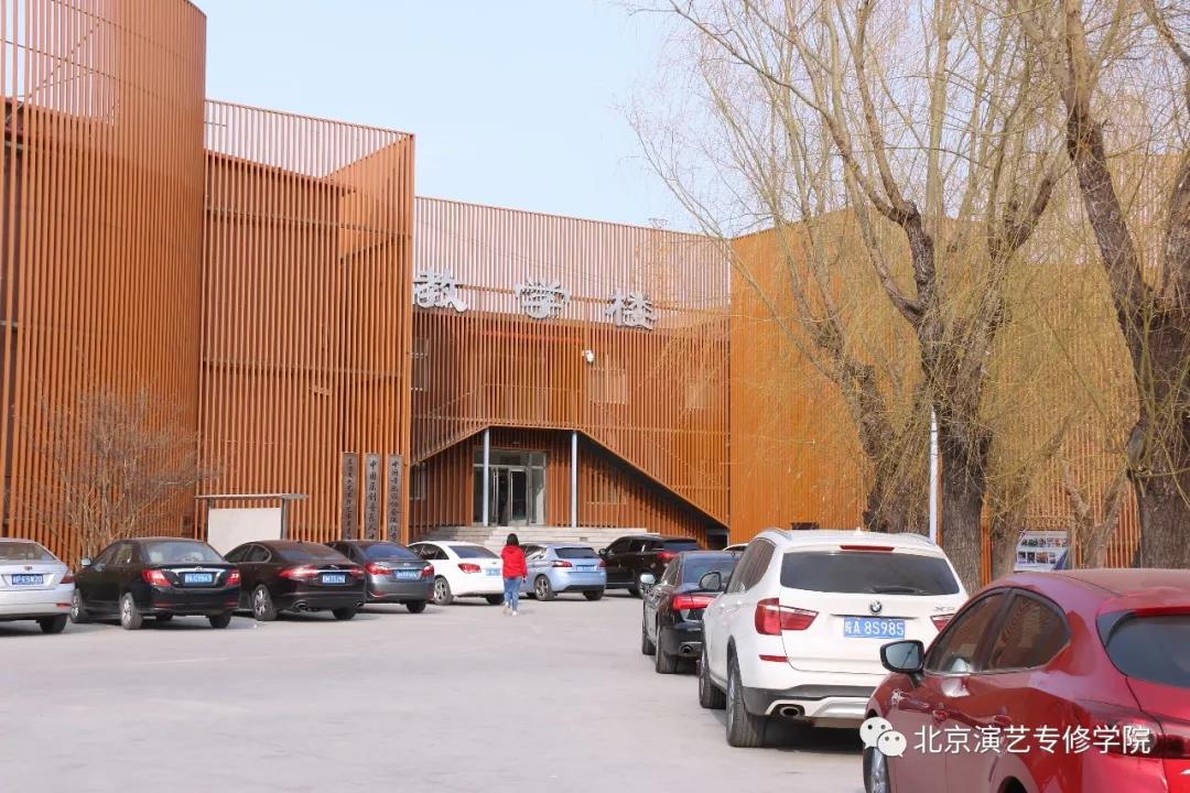 与你相遇在新学期 与你相遇在新学期