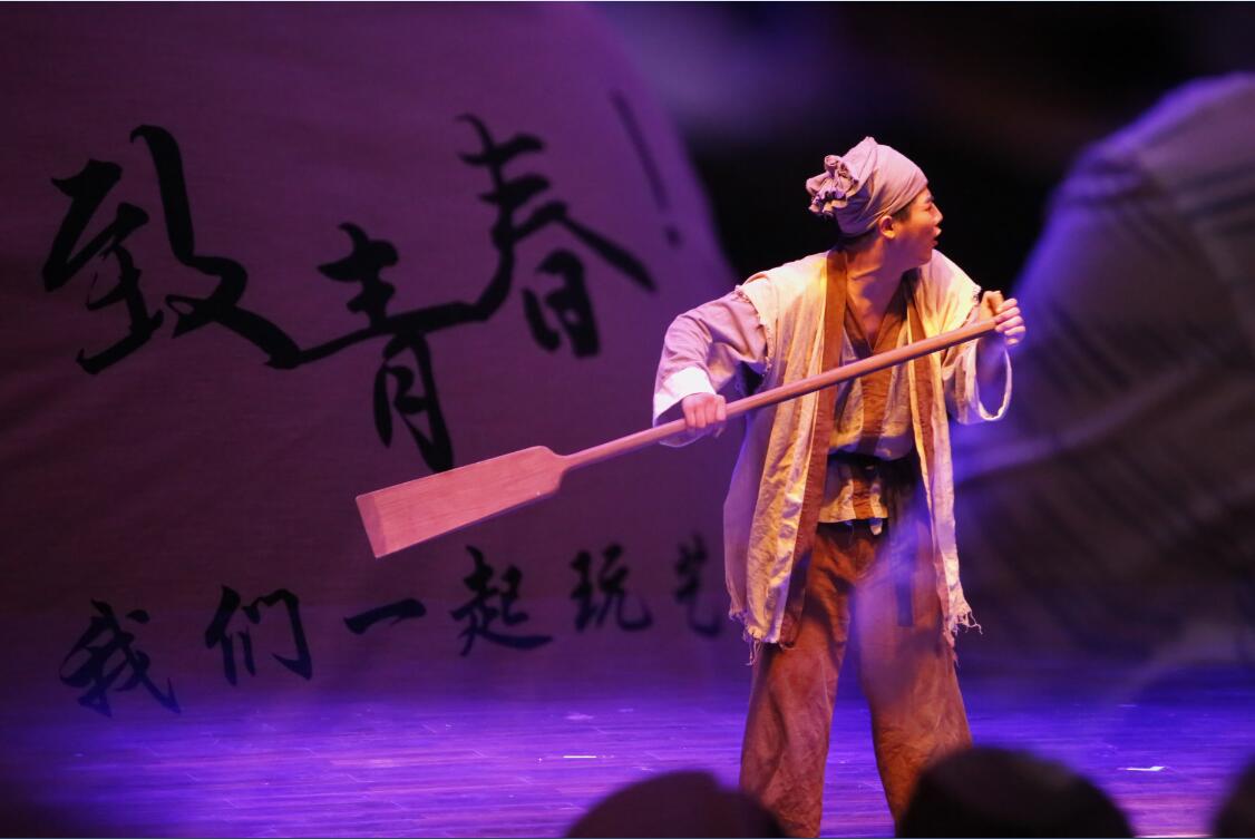 “玩艺夏”夏令营之三|勇登长城、欣赏经典话剧篇 “玩艺夏”夏令营之三|勇登长城、欣赏经典话剧篇