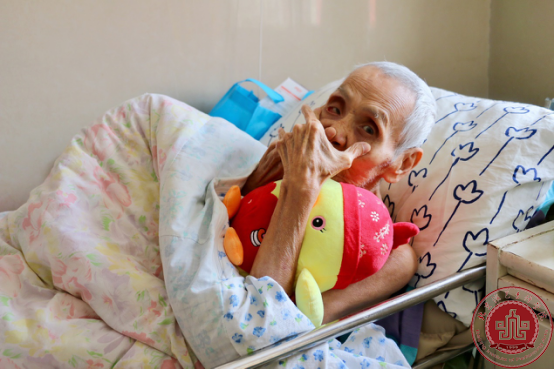 敬老院献爱心 敬老院献爱心