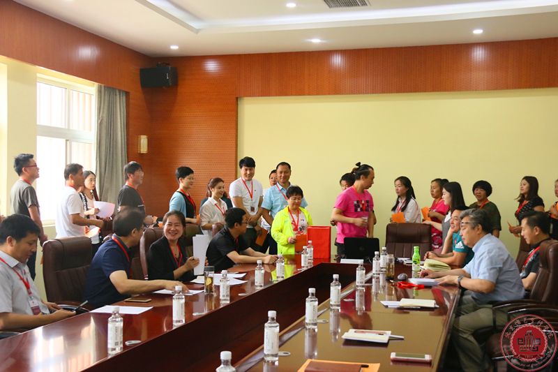 我院第四届教职工代表大会隆重召开 我院第四届教职工代表大会隆重召开