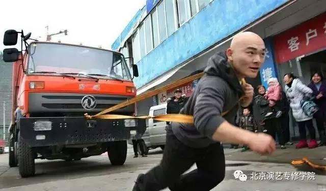 我院毕业生余辛参演电视剧《青年霍元甲》在央视热播